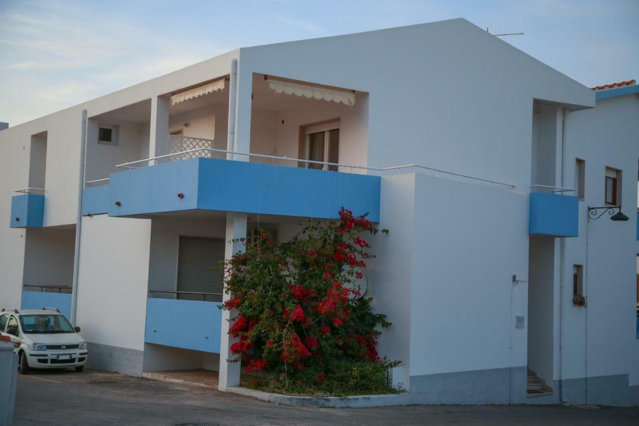 B&B Le Tre Spiagge Calasetta Exterior photo